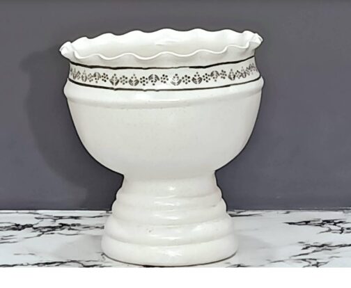 White ceramic pot