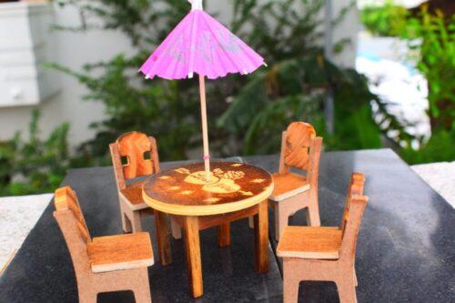 Dinning table miniature